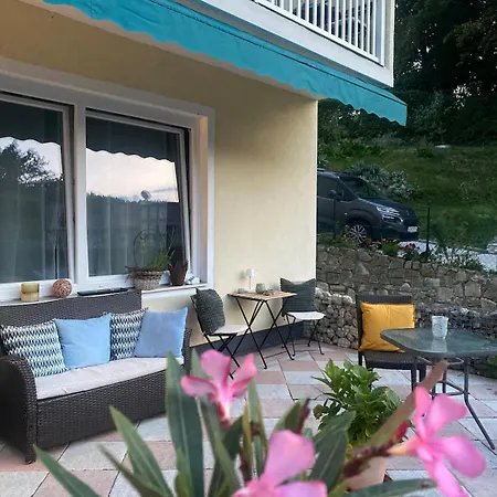 Cleo - Ein Raum - Bad Extern * Portschach am Woerthersee