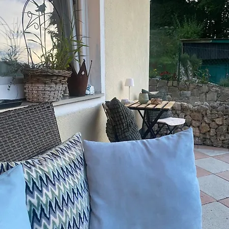 Cleo - Ein Raum - Bad Extern Apartment *