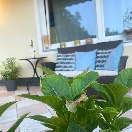 Apartment Cleo - Ein Raum - Bad Extern *